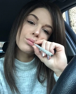 Uvádza prémiovú líniu Cannabis Preroll Line: Lab-Testovaná kvalita, súlad-Diz...